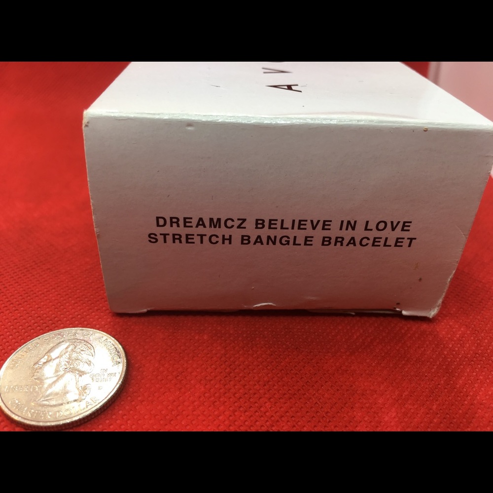 Avon DreamCZ stretch bangle - Picture 7 of 7
